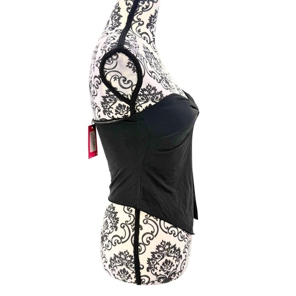 Edikted Black Twist Front Strapless Tube Top Small NWT Y2K Clubwear Streetwear - Picture 5 of 12